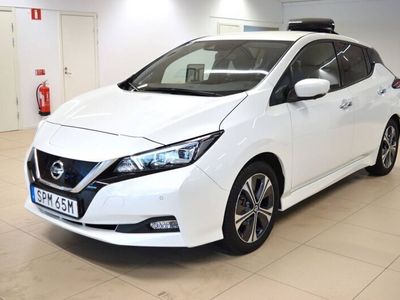 begagnad Nissan Leaf 40 kWh 150hk N-Connecta 1Brukare V-Hjul Navi