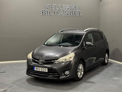 Mörkgrå Begagnad 2014 Toyota Verso Edition Minibuss | 69 900 kr (Marknadspris)