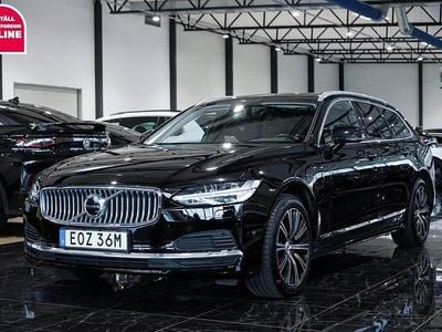 Svart Begagnad 2022 Volvo V90 Inscription Kombi | 304 500 kr (Bra pris)
