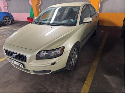 Volvo S40