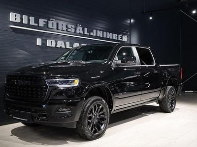 Ny RAM 1500 2025 Svart Pickup