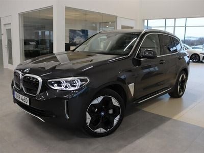 Begagnad BMW iX3 210 kW (286 HK) 2021 Grå/silver SUV