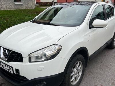 Vit Begagnad 2010 Nissan Qashqai SUV | 115 000 kr (Dyr)