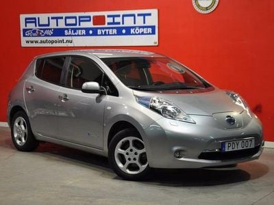 Begagnad Nissan Leaf 80 kW (109 HK) 2017 Silver Halvkombi