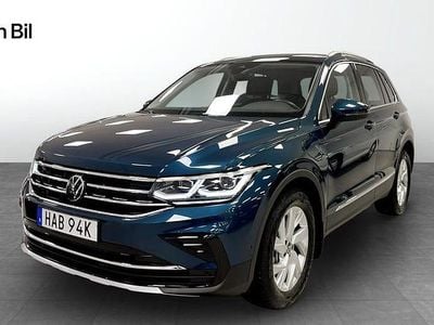 Nightshade blue metallic Begagnad 2023 VW Tiguan Elegance SUV | 379 000 kr (Marknadspris)