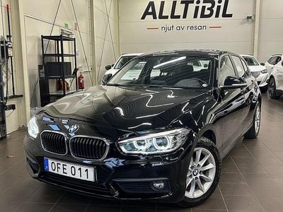 Svart Begagnad 2016 BMW 118 Advantage Halvkombi | 139 900 kr (Marknadspris)