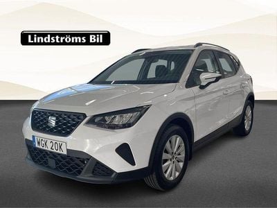 Begagnad Seat Arona Style 112 HK (82 kW) 2022 Vit SUV