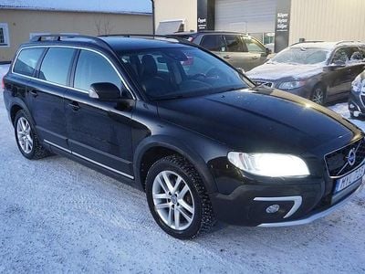 Svart Begagnad 2016 Volvo XC70 Standard Kombi | 169 900 kr (Marknadspris)