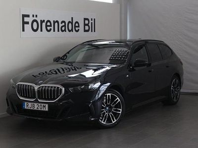 Carbon svart metallic Begagnad 2025 BMW 530 M Sport Kombi | 649 000 kr