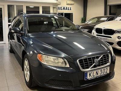 Blå Begagnad 2008 Volvo V70 Kinetic Kombi | 49 900 kr (Marknadspris)
