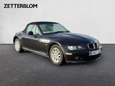 Svart Begagnad 1998 BMW Z3 Cab | 49 900 kr