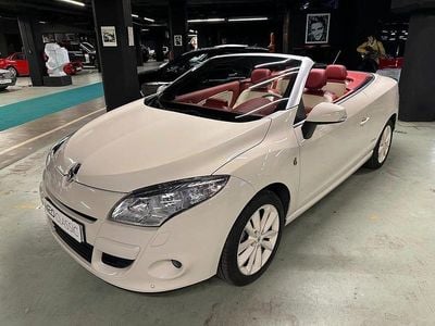 Vit Begagnad 2012 Renault Mégane III Floride | 129 000 kr