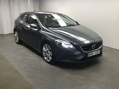 begagnad Volvo V40 D3 D3 Summum 2013 Grå