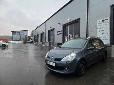 Begagnad Renault Clio GrandTour 101 HK (74 kW) 2008 Blå Kombi
