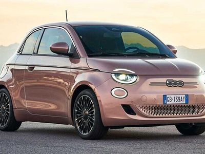 begagnad Fiat 500e 42 kWh leasingobjekt, 2 år kvar av 3