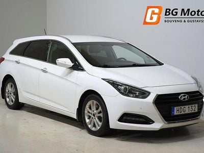 Vit Begagnad 2016 Hyundai i40 Comfort Kombi | 119 700 kr (Marknadspris)
