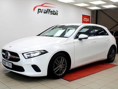 Vit Begagnad 2019 Mercedes A200 Halvkombi | 234 900 kr (Marknadspris)