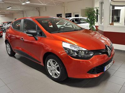 Rödmetallic Begagnad 2014 Renault Clio IV Halvkombi | 79 500 kr (Lite dyr)