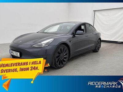 Grå Begagnad 2021 Tesla Model 3 Performance Sedan | 309 700 kr (Marknadspris)