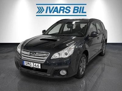 Mörkgrå Begagnad 2014 Subaru Outback Kombi | 134 900 kr (Lite dyr)