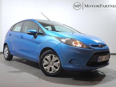 Begagnad Ford Fiesta Trend 75 HK (55 kW) 2010 Blå Halvkombi