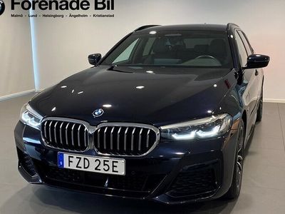 begagnad BMW 530 535 e xDrive Touring M-Sport HiFi AdaptivFart. Drag 2023, Kombi