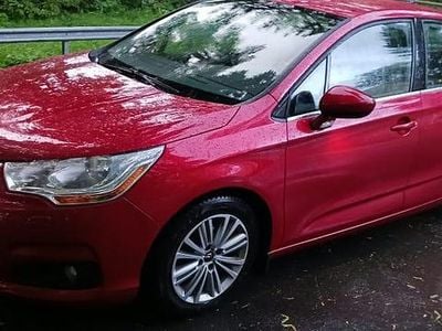 Begagnad Citroën C4 120 HK (88 kW) 2013 Halvkombi