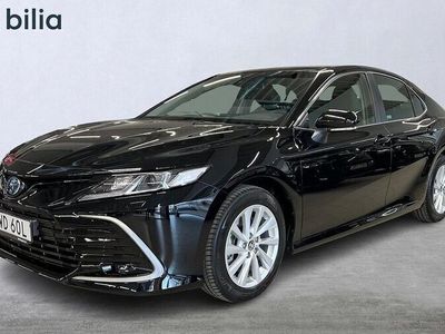 begagnad Toyota Camry Hybrid Active 2024, Sedan