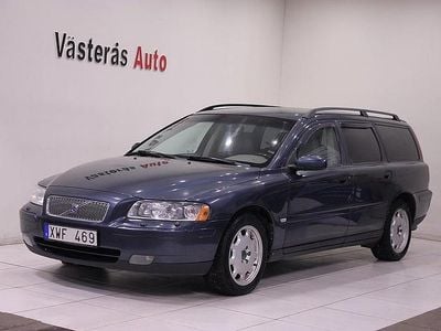 Blå Begagnad 2006 Volvo V70 Kinetic Kombi | 39 900 kr (Marknadspris)