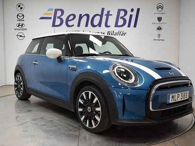 Blå Begagnad 2022 Mini Cooper SE Halvkombi | 229 500 kr (Lite dyr)