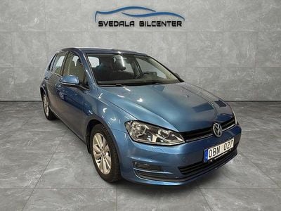 Blå Begagnad 2013 VW Golf VII Halvkombi | 77 500 kr (Marknadspris)