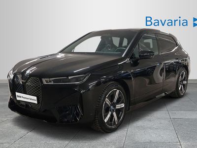 begagnad BMW iX iXM60 / Panorama / Drag / Laserljus / B&W