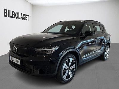 Svart Begagnad 2022 Volvo XC40 Core SUV | 339 800 kr