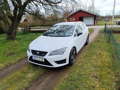 begagnad Seat Leon Cupra