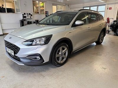 Grå Begagnad 2022 Ford Focus Active Kombi | 169 000 kr (Bra pris)