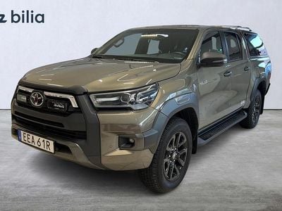 Grön Begagnad 2025 Toyota HiLux Pickup | 749 900 kr (Dyr)