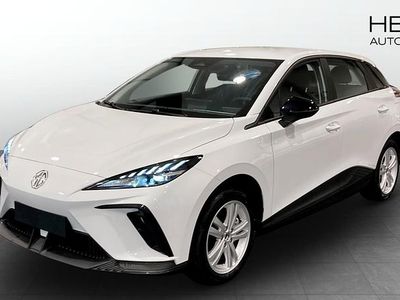 Begagnad MG MG4 EV 125 kW (170 HK) 2024 Vit (white) Halvkombi