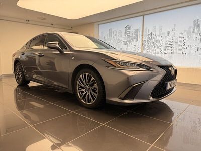 Lexus ES300H