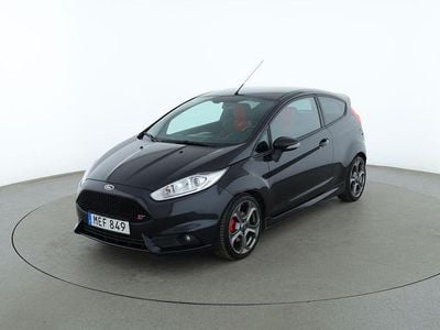 Svart Begagnad 2015 Ford Fiesta ST Sedan | 101 000 kr (Marknadspris)