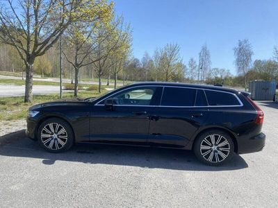 begagnad Volvo V60 T8 TE Inscription Backkamera Pano S&V däck