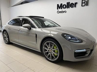 Grå Begagnad 2022 Porsche Panamera 4 Sport Turismo Sedan | 898 000 kr (Lite dyr)
