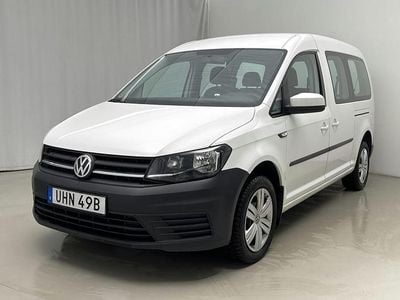 Vit Begagnad 2020 VW Caddy Maxi Life Life Minibuss | 219 000 kr (Marknadspris)