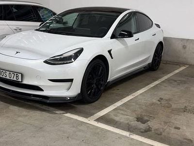 Begagnad 2019 Tesla Model 3 Standard Range Plus Sedan | 235 000 kr (Marknadspris)