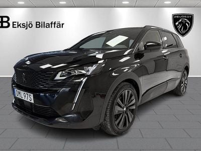 Svart Begagnad 2024 Peugeot 5008 GT SUV | 297 500 kr (Marknadspris)
