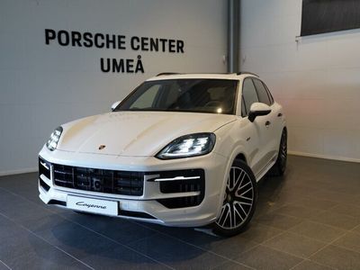 Begagnad Porsche Cayenne 471 HK (346 kW) 2024 Vit (white) SUV