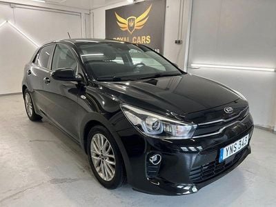 Begagnad Kia Rio 85 HK (62 kW) 2018 Svart Halvkombi
