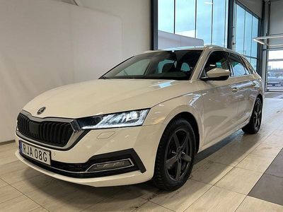 Begagnad Skoda Octavia Style 150 HK (110 kW) 2022 Vit Kombi