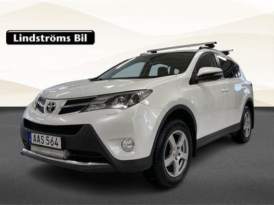 Vit Begagnad 2014 Toyota RAV4 | 154 900 kr