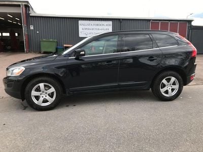 Svart Begagnad 2012 Volvo XC60 Momentum SUV | 134 900 kr (Marknadspris)
