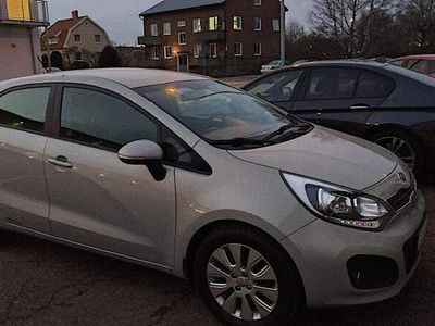 begagnad Kia Rio 5-dörrar 1.4 CVVT GLS Euro 5